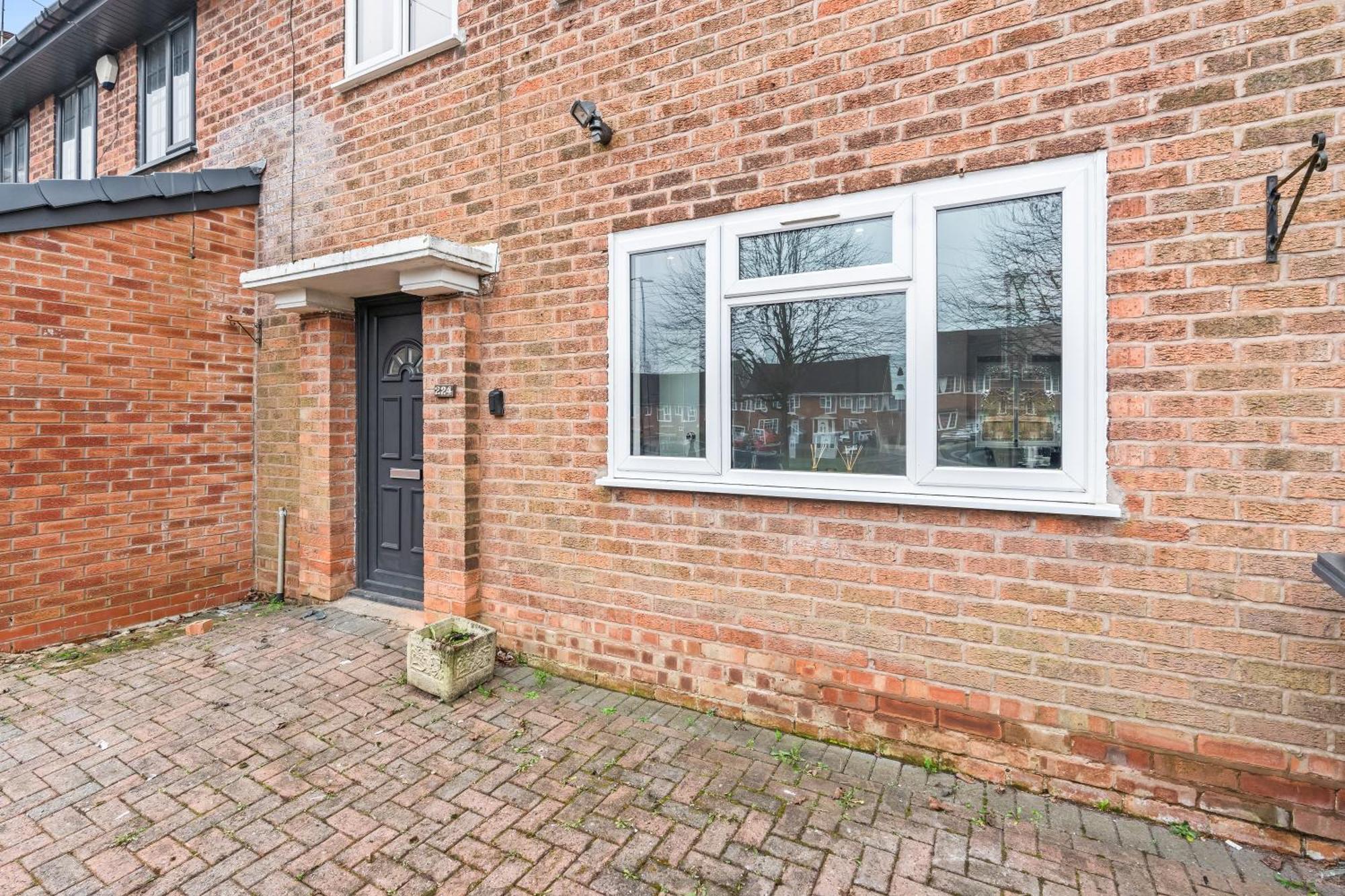 Julia's 3-bedroom In Quinton, * Birmingham
